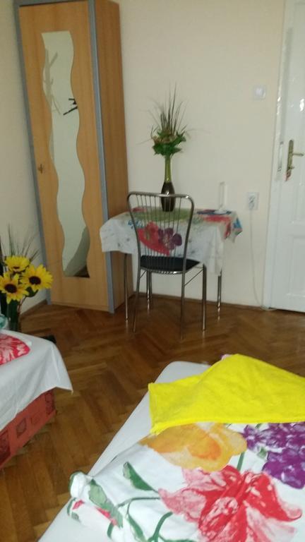 Valentina Guesthouse Budapest Extérieur photo