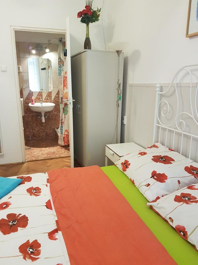 Valentina Guesthouse Budapest Extérieur photo