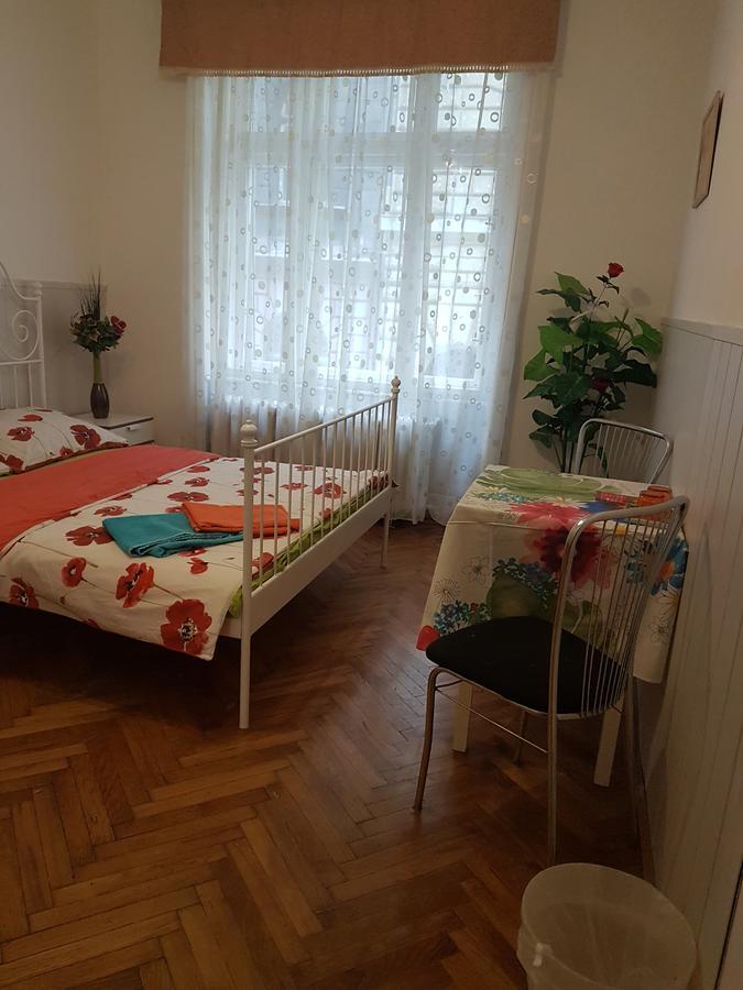 Valentina Guesthouse Budapest Extérieur photo